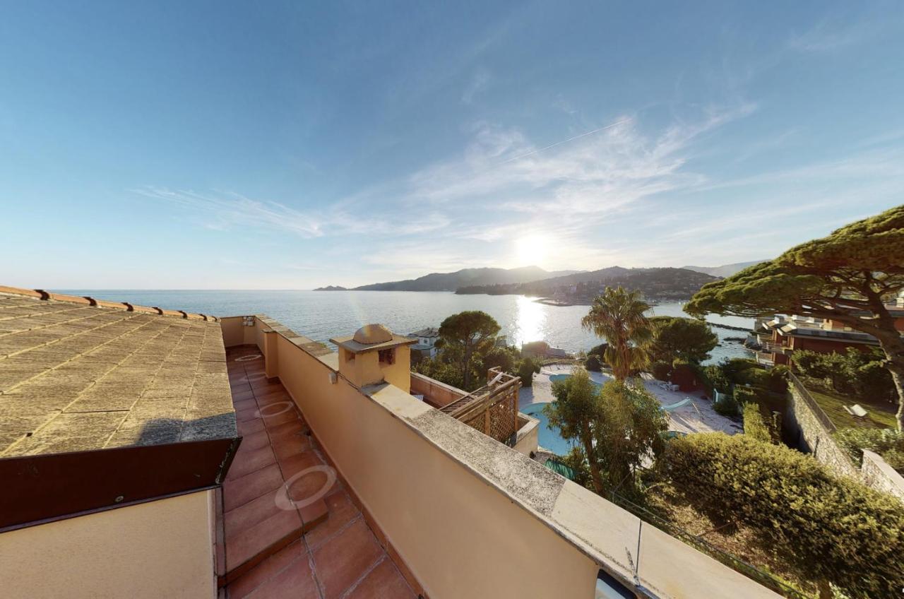 Welcome Riviera - Attico San Faustino 165 Mq Piu 110 Mq Di Terrazza- In Villa 700 ,Vista Mare Strepitosa-100 M Dalla Spiaggia-Parking Esclusivo راباللو المظهر الخارجي الصورة