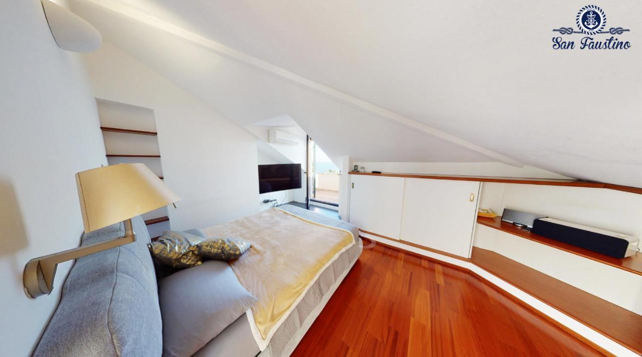 Welcome Riviera - Attico San Faustino 165 Mq Piu 110 Mq Di Terrazza- In Villa 700 ,Vista Mare Strepitosa-100 M Dalla Spiaggia-Parking Esclusivo راباللو المظهر الخارجي الصورة